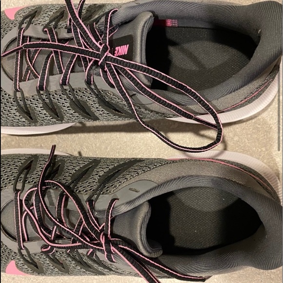 Nike Quest Women’s Running Shoes - Picture 5 of 10